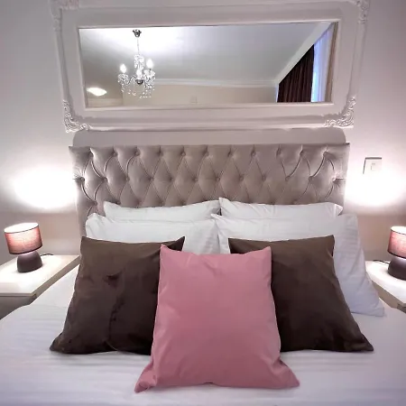 International 4* Paraćin