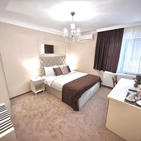 International Szálloda 4*
